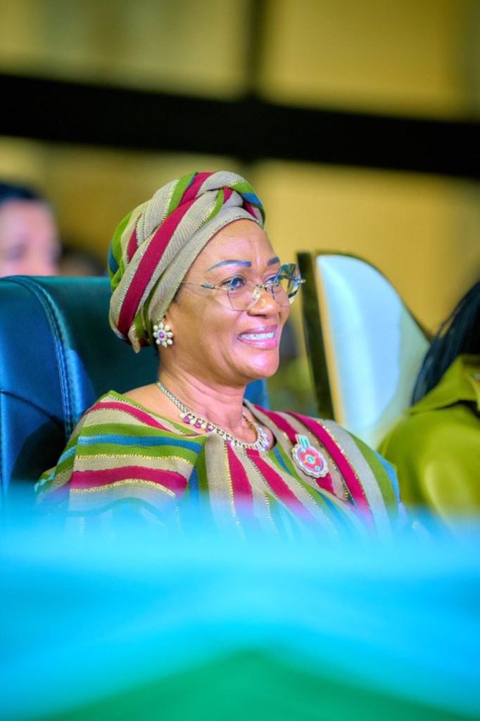 Remi Tinubu to Burna Boy, Davido, Asake: Don’t just buy cars, help the poor Remi Tinubu to Burna Boy, Davido, Asake: Don’t just buy cars, help the poor